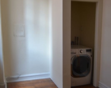 2051 Walnut Street 5f - Photo Thumbnail 15