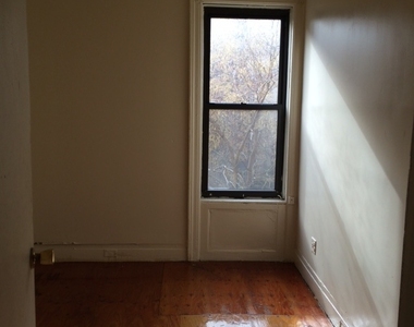 1261 Union Street - Photo Thumbnail 1