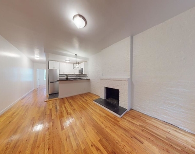 251 West 26th Street - Photo Thumbnail 2