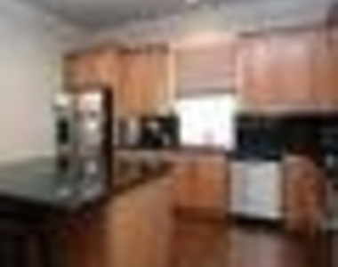 3707 Wycliff Avenue - Photo Thumbnail 9