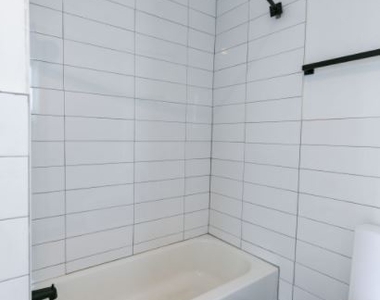 109 W Wildey St 309 - Photo Thumbnail 6