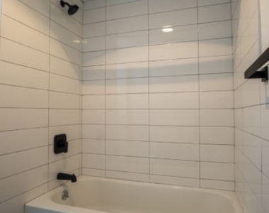 109 W Wildey St 206 - Photo Thumbnail 11