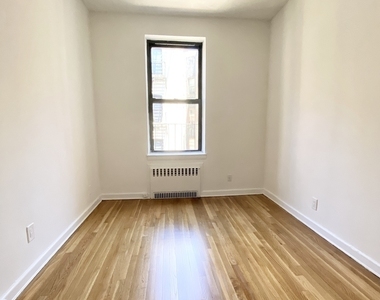 East 81st St, True One Bedroom, Reduced Price!! - Photo Thumbnail 0