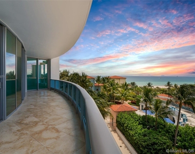 5959 Collins Ave - Photo Thumbnail 16