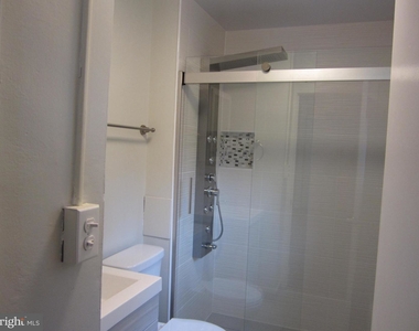 2328 Ashmead Pl Nw #3 - Photo Thumbnail 8