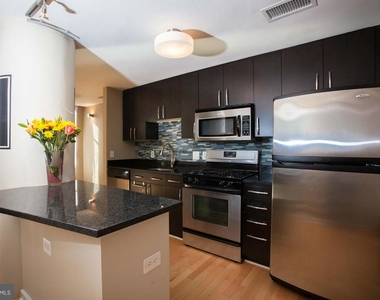 475 K St Nw #317 - Photo Thumbnail 4