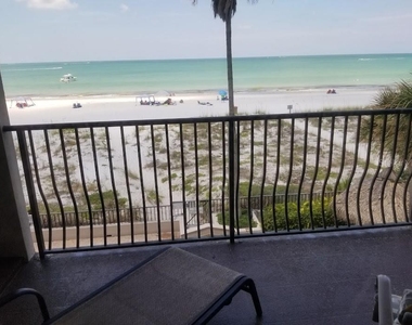 13650 Gulf Boulevard - Photo Thumbnail 15