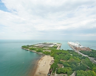 600 North Lake Shore Drive - Photo Thumbnail 1