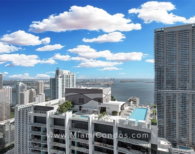 1000 Brickell Plz - Photo Thumbnail 1