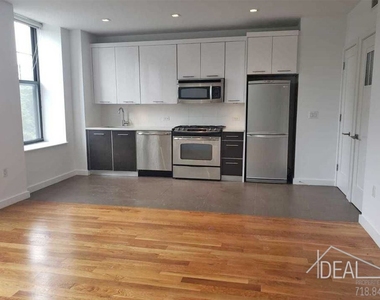 624 Flatbush Avenue - Photo Thumbnail 2