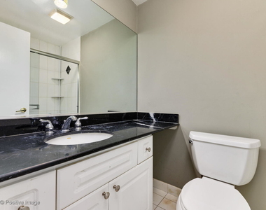 2529 North Halsted Street - Photo Thumbnail 9