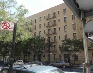 East 79th Street - Photo Thumbnail 0