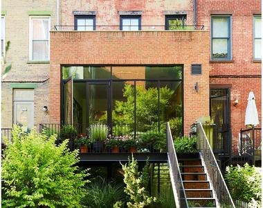 298 Dekalb Avenue - Photo Thumbnail 15