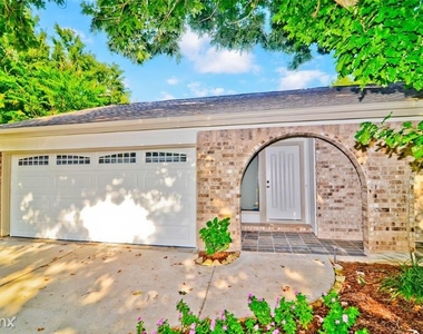 2915 Mesquite Dr - Photo Thumbnail 1