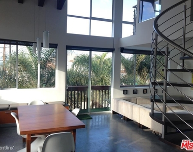 100 S Venice Blvd Apt 9 - Photo Thumbnail 9