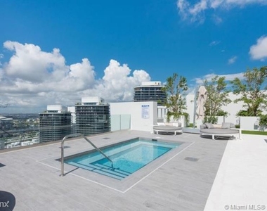 1010 Brickell, 1010 Brickell Ave, Miami, Fl 33131, Usa - Photo Thumbnail 42