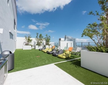 1010 Brickell, 1010 Brickell Ave, Miami, Fl 33131, Usa - Photo Thumbnail 40