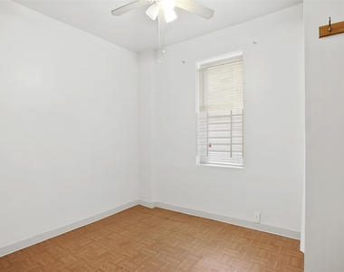 1709 W Montgomery Ave - Photo Thumbnail 21