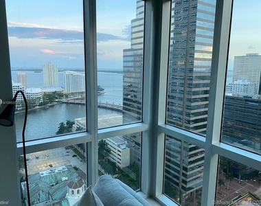 500 Brickell Ave Apt 2805 - Photo Thumbnail 20