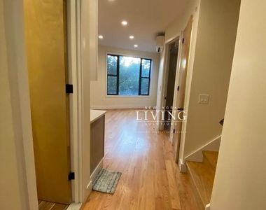 1215 Flatbush Avenue - Photo Thumbnail 10