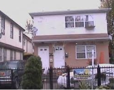 1079 Schenectady Avenue - Photo Thumbnail 3