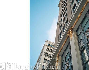 239 Park Avenue South - Photo Thumbnail 0