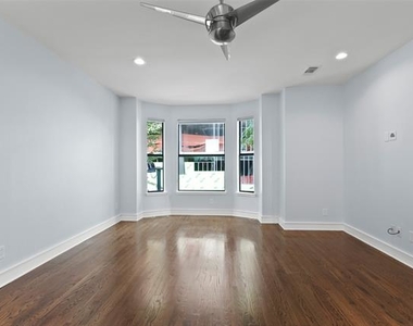 2119 Albany Street - Photo Thumbnail 13