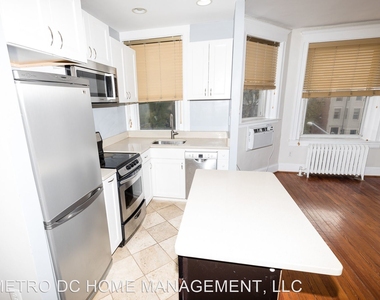 1855 Calvert Street Nw Unit 300 - Photo Thumbnail 3