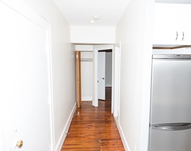 1855 Calvert Street Nw Unit 300 - Photo Thumbnail 4