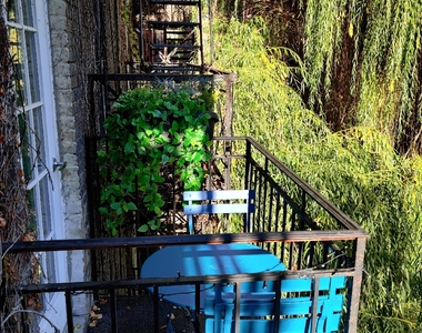 Prince Street/ Mott Street - Photo Thumbnail 1