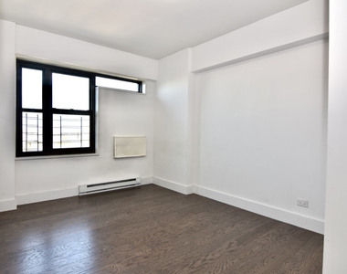 410 St Nicholas Ave - Photo Thumbnail 11