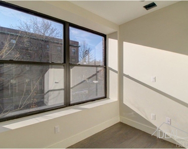 133 Lefferts Avenue - Photo Thumbnail 1