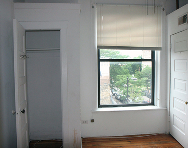 959 West Webster Avenue - Photo Thumbnail 3