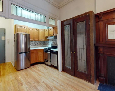 304 West 107th Street - Photo Thumbnail 1