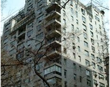 923 Fifth Ave - Photo Thumbnail 8