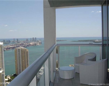 495 Brickell Ave - Photo Thumbnail 14