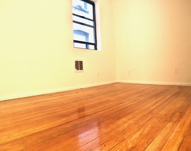 3604 Broadway - Photo Thumbnail 4