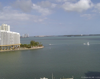 999 Brickell Bay Dr - Photo Thumbnail 2