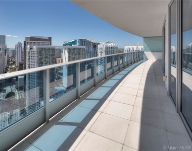 200 Biscayne Boulevard Way - Photo Thumbnail 26