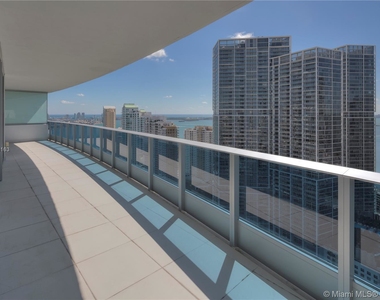 200 Biscayne Boulevard Way - Photo Thumbnail 22