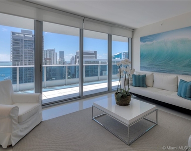 200 Biscayne Boulevard Way - Photo Thumbnail 9