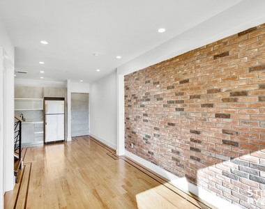 735 Greene Avenue - Photo Thumbnail 3