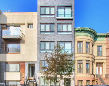 735 Greene Avenue - Photo Thumbnail 12