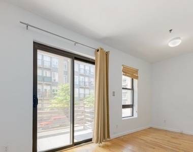 112 Leonard Street - Photo Thumbnail 0