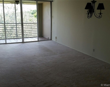 9441 Live Oak Pl - Photo Thumbnail 1