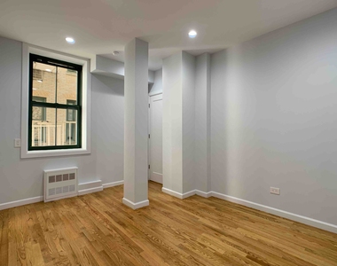 509 East 78th Street - Photo Thumbnail 1