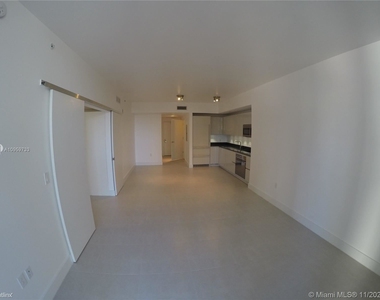 1010 Brickell Ave Unit 1706 - Photo Thumbnail 0