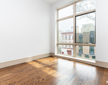 847 Madison Street - Photo Thumbnail 12