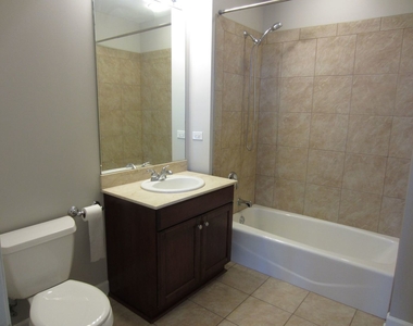 1211 South Prairie Avenue - Photo Thumbnail 11