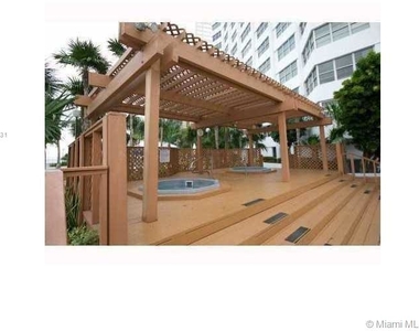 999 Brickell Bay Dr  #1206 - Photo Thumbnail 14